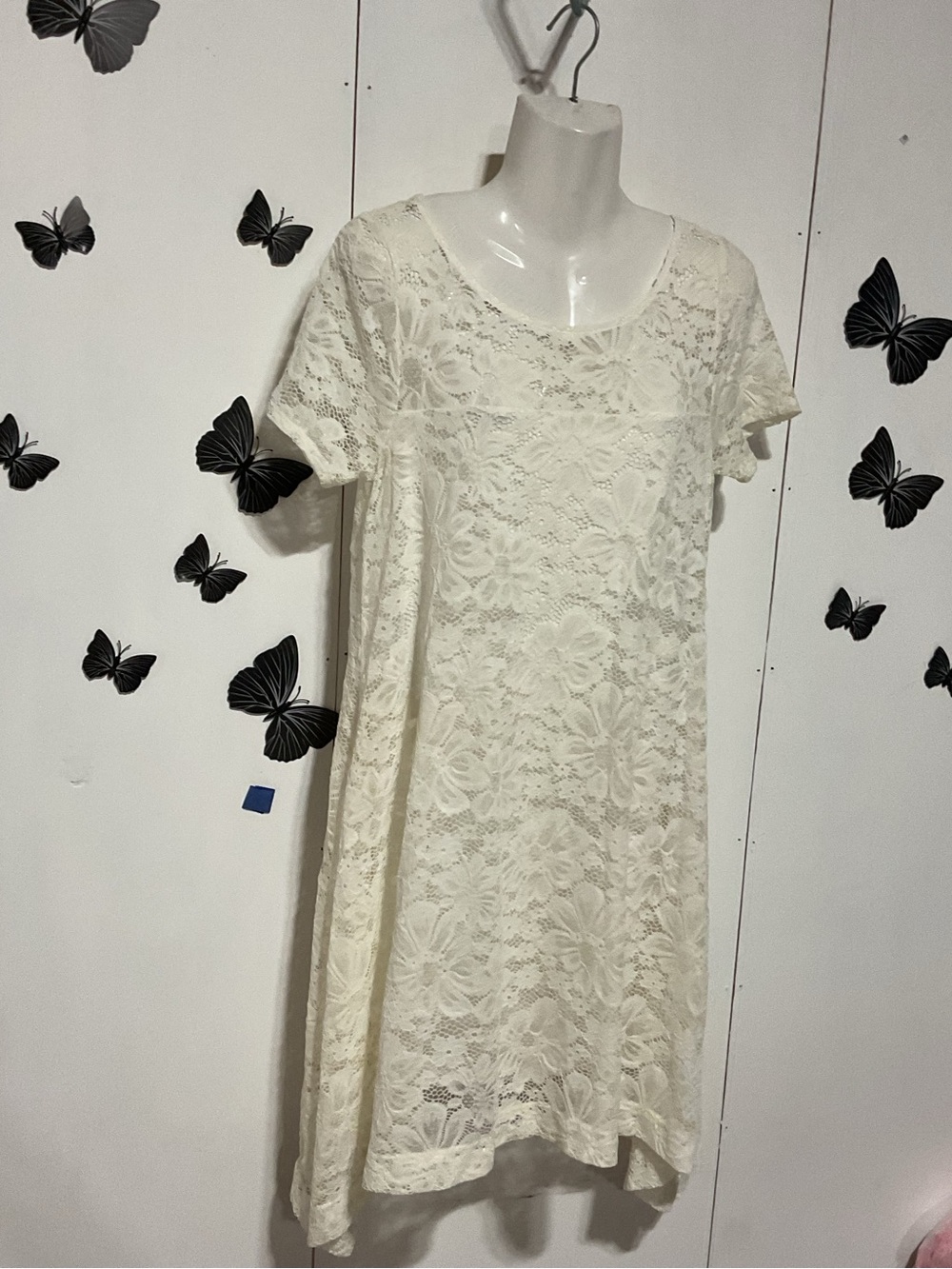 Robbie Bee Cream Lace Short-Sleeve Mini Dress